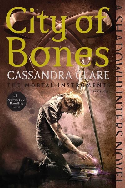 City of Bones / The shadow hunter chronicles 1